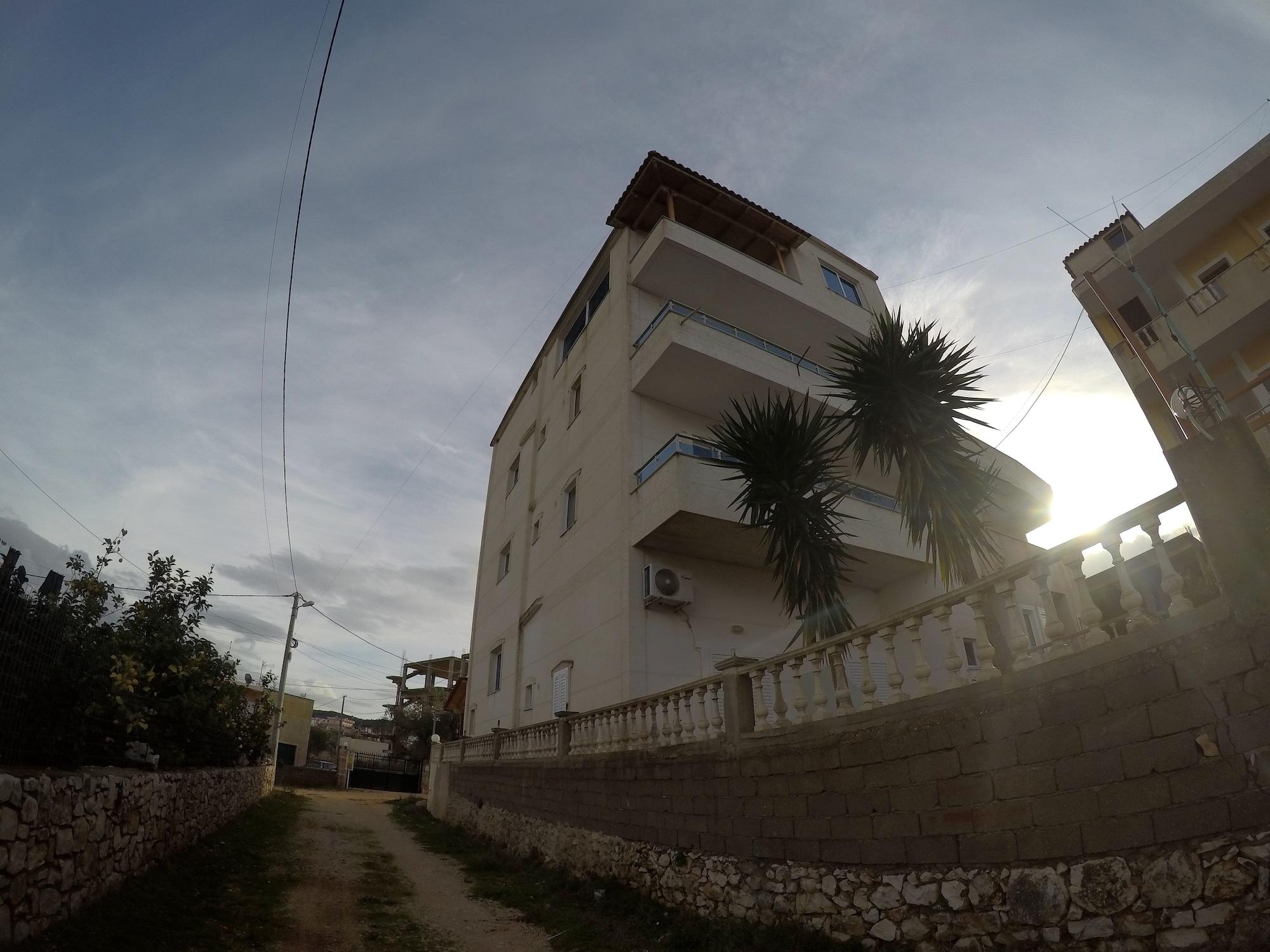 Prive Hotel And Apartment Ksamil Exterior foto